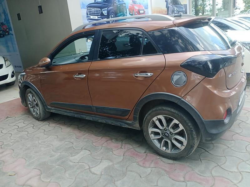 Second Hand Hyundai i20 Active [2015-2018] 1.4 SX in Lucknow