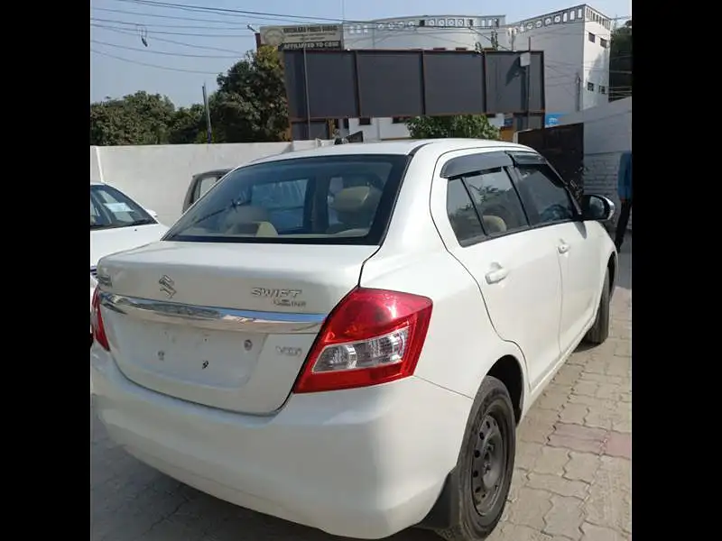Second Hand Maruti Suzuki Swift Dzire [2015-2017] VDI in Lucknow
