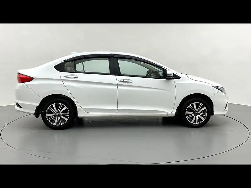 Second Hand Honda City V Petrol in Zirakpur