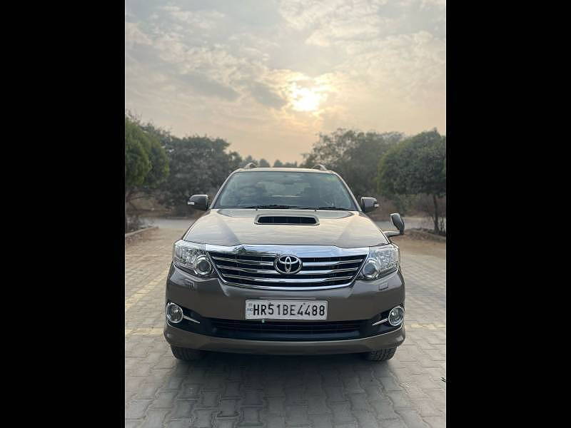 Used 2015 Toyota Fortuner [2012-2016] 3.0 4x4 AT for sale at Rs. 16,00,000 in Delhi