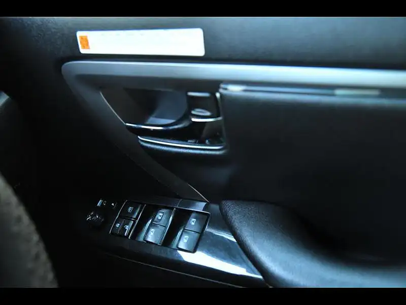Second Hand Toyota Fortuner 4X4 AT 2.8 Diesel in Kolkata