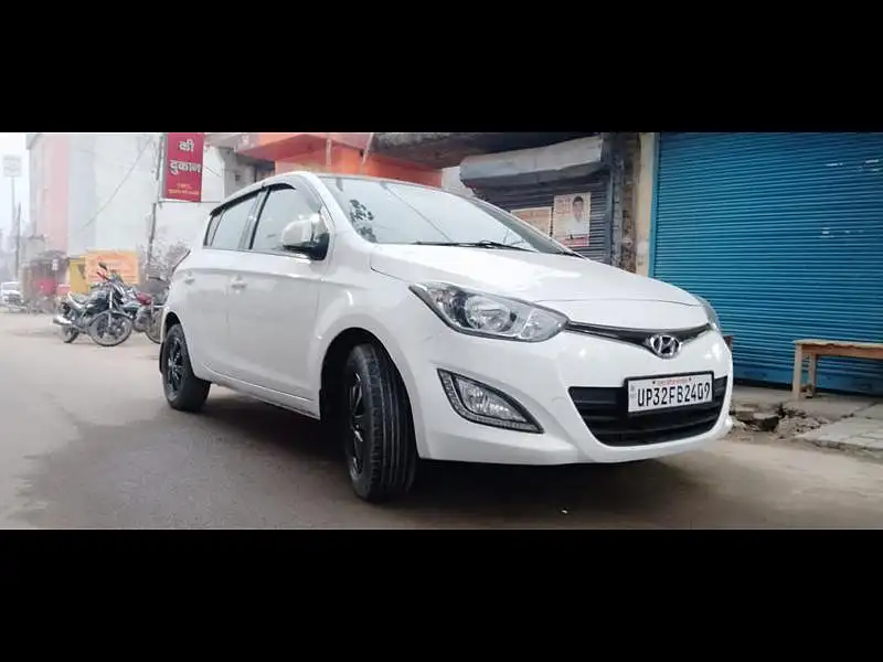 Second Hand Hyundai i20 [2012-2014] Sportz 1.4 CRDI in Lucknow