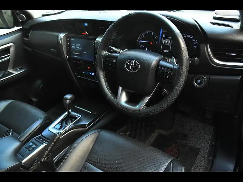 Second Hand Toyota Fortuner 4X4 AT 2.8 Diesel in Kolkata