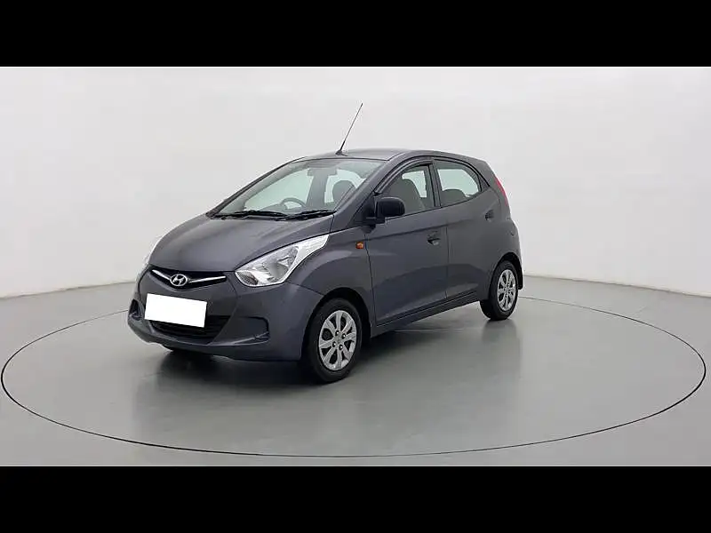 Second Hand Hyundai Eon Magna + in Mumbai