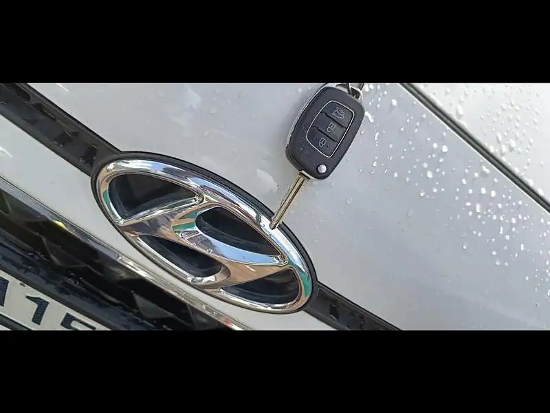Second Hand Hyundai i20 Sportz 1.0 Turbo IMT in Nashik