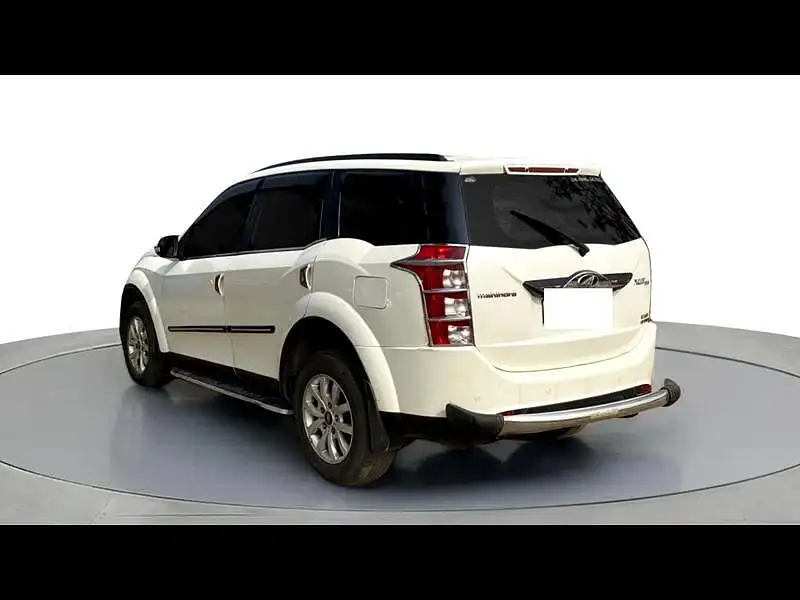Second Hand Mahindra XUV500 [2015-2018] W10 AWD AT in Kolkata