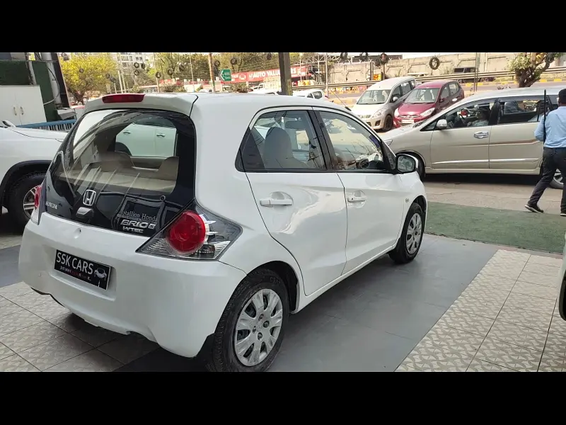 Second Hand Honda Brio [2011-2013] S MT in Lucknow