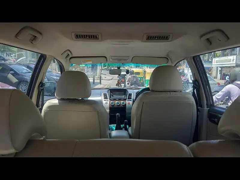 Second Hand Mitsubishi Pajero Sport 2.5 MT in Bangalore