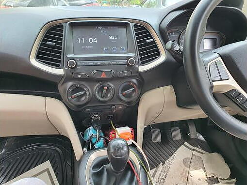 Used Hyundai Santro Asta in Delhi