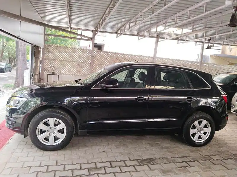 Second Hand Audi Q5 [2009-2012] 2.0 TDI quattro in Chennai