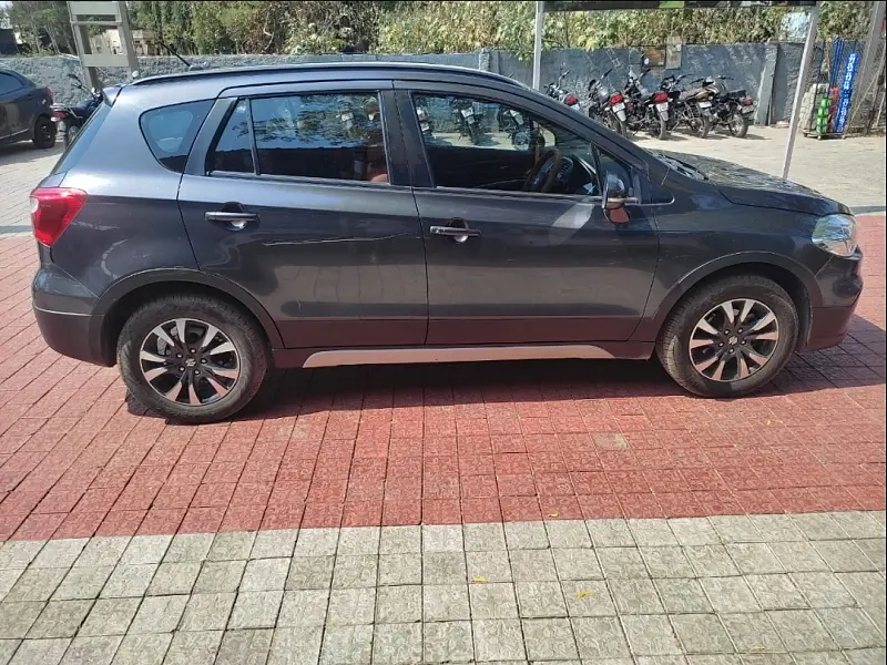 Used Maruti Suzuki S-Cross 2020 Zeta in Indore