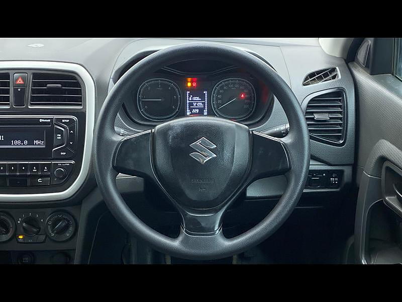 Second Hand Maruti Suzuki Vitara Brezza [2016-2020] VDi in Ahmedabad