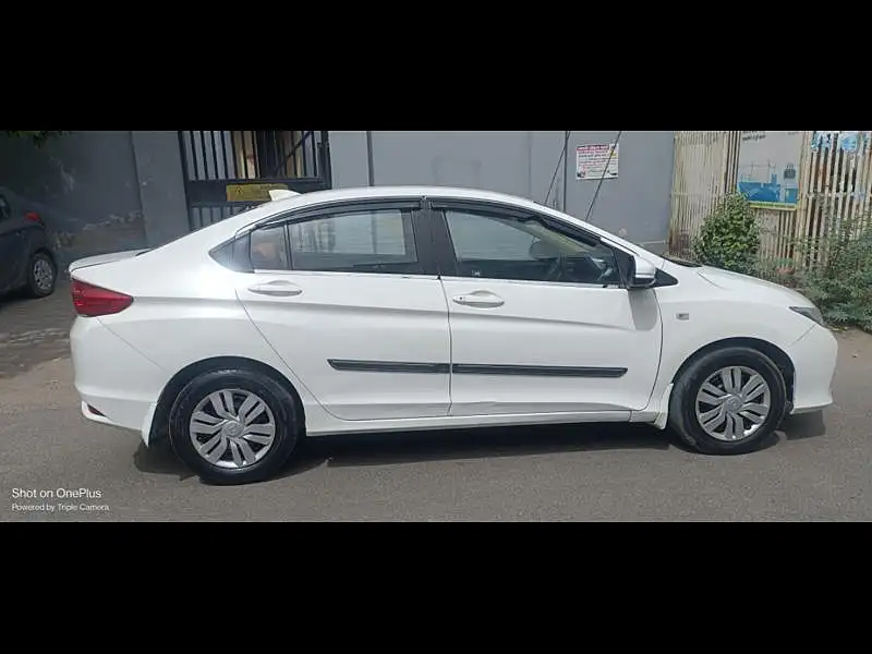 Second Hand Honda City [2014-2017] SV Diesel in Agra