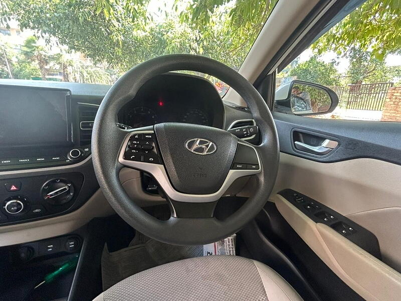 Second Hand Hyundai Verna 2020 [2020-2023] SX 1.5 MPi in Zirakpur