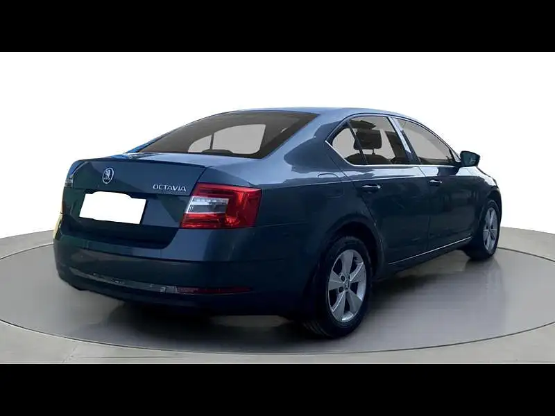 Second Hand Skoda Octavia [2017-2021] 1.8 TSI Style Plus AT [2017] in Hyderabad