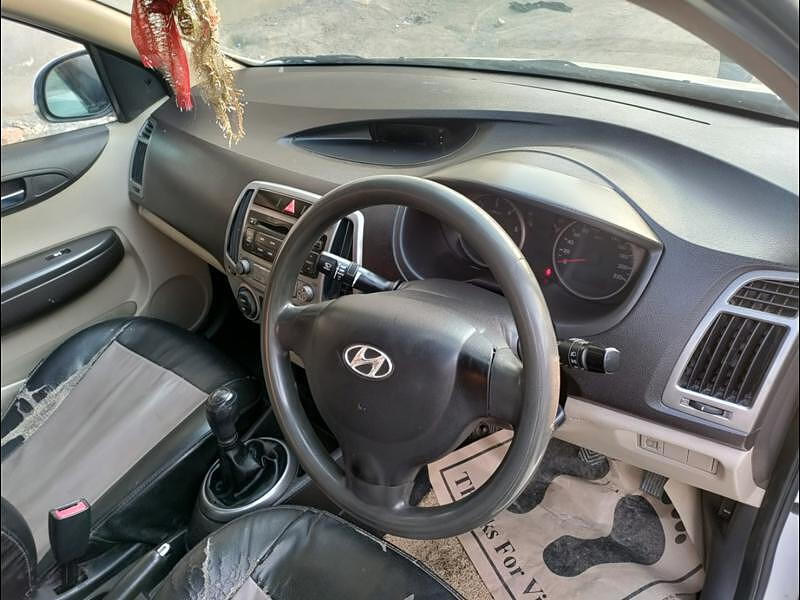 Second Hand Hyundai i20 [2012-2014] Magna 1.4 CRDI in Dehradun