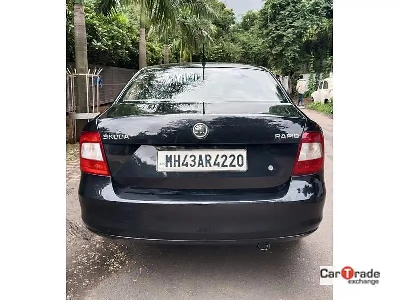 Second Hand Skoda Rapid [2014-2015] 1.5 TDI CR Ambition Plus AT in Pune