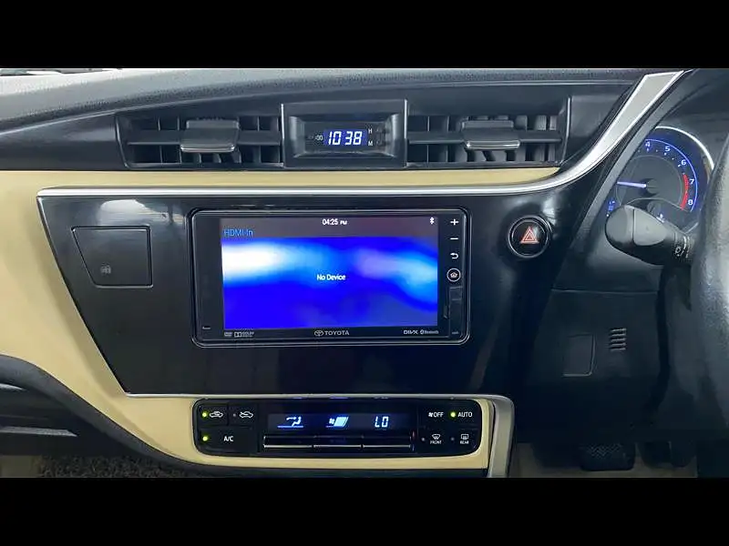 Second Hand Toyota Corolla Altis G CVT Petrol in Delhi