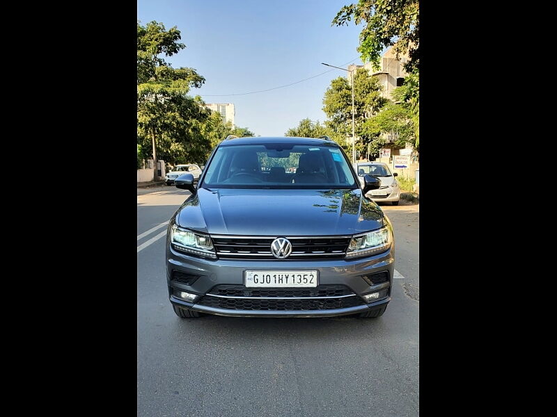 Used 2018 Volkswagen Tiguan [2017-2020] Highline TDI for sale at Rs. 21,00,000 in Ahmedab