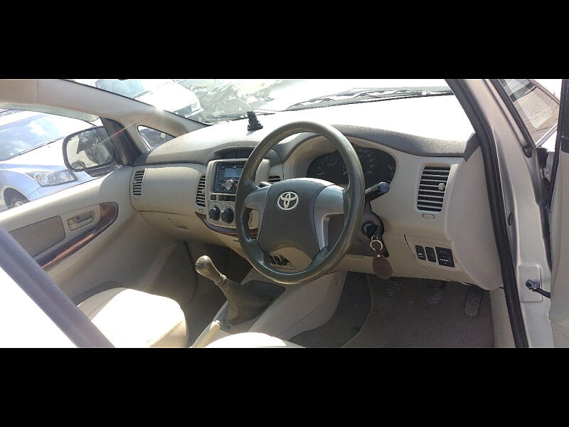 Second Hand Toyota Innova [2013-2014] 2.5 G 7 STR BS-IV in Mohali