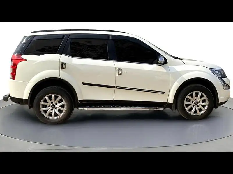 Second Hand Mahindra XUV500 [2015-2018] W10 AWD AT in Kolkata