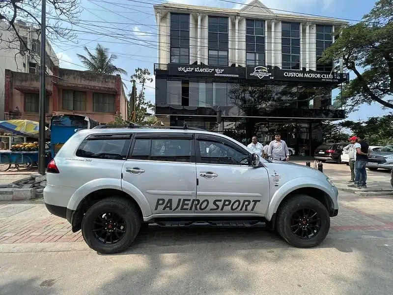 Second Hand Mitsubishi Pajero Sport 2.5 MT in Bangalore