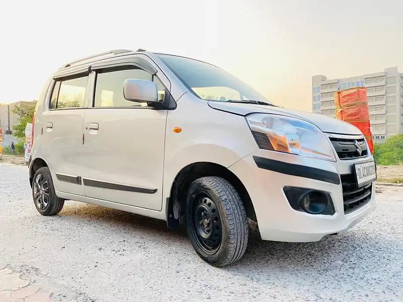 Used Maruti Suzuki Wagon R 1.0 [2014-2019] VXI in Noida