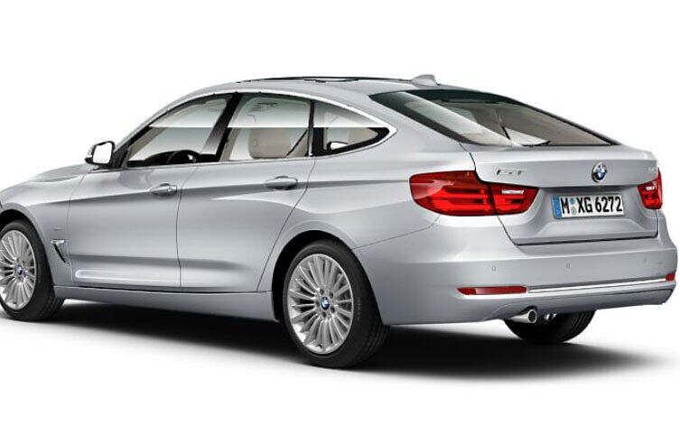 BMW 3 Series GT [2016-2021] Rear Left View