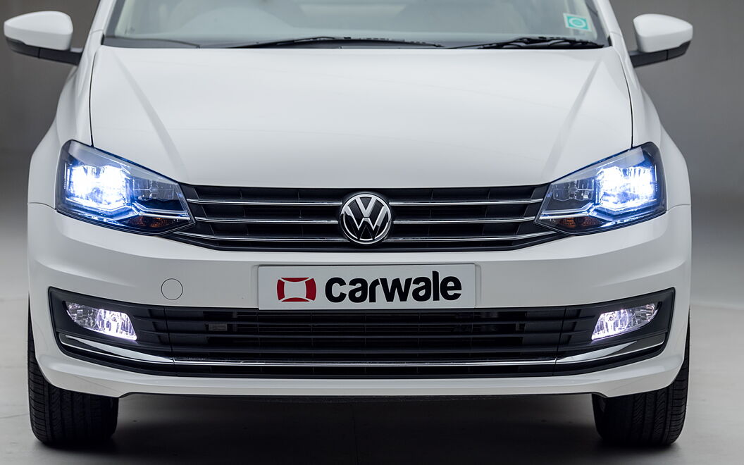 Volkswagen Vento [2015-2019] Front View