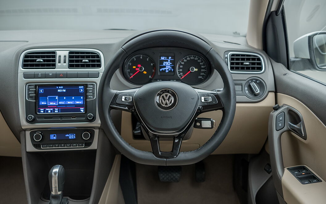 Volkswagen Vento [2015-2019] Steering