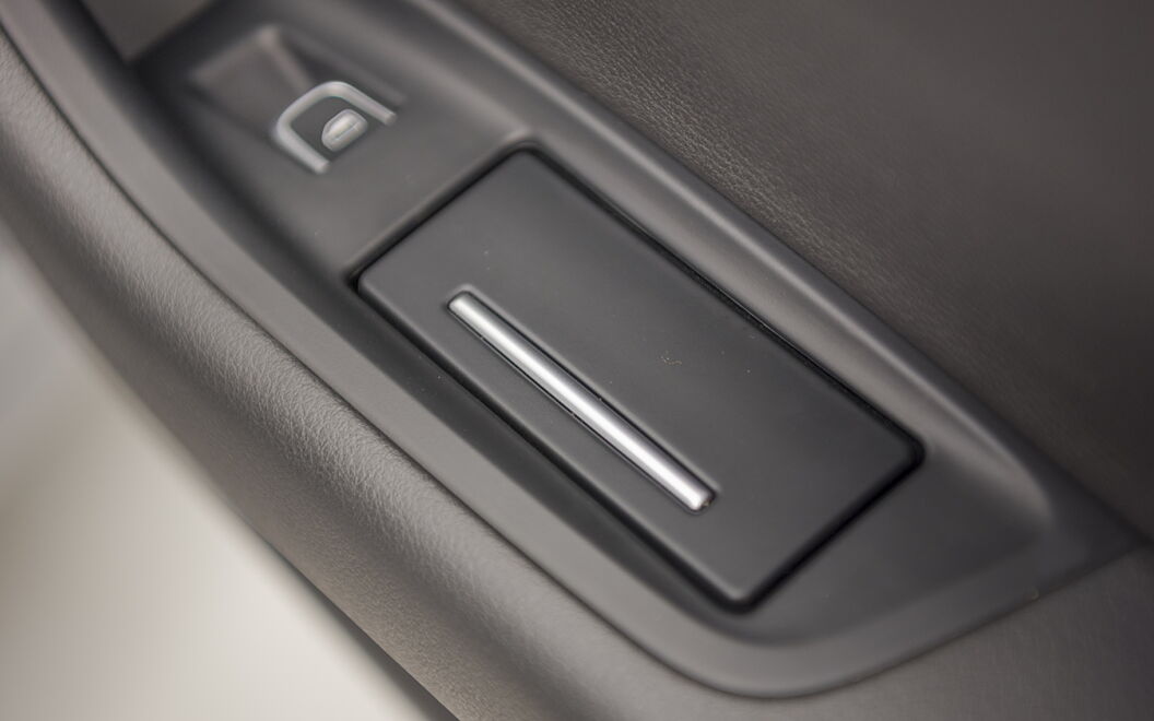 Audi A6 [2015-2019] Passenger Window Controls