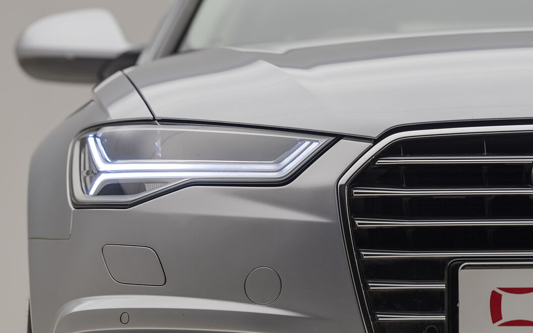 Audi A6 [2015-2019] Head Light