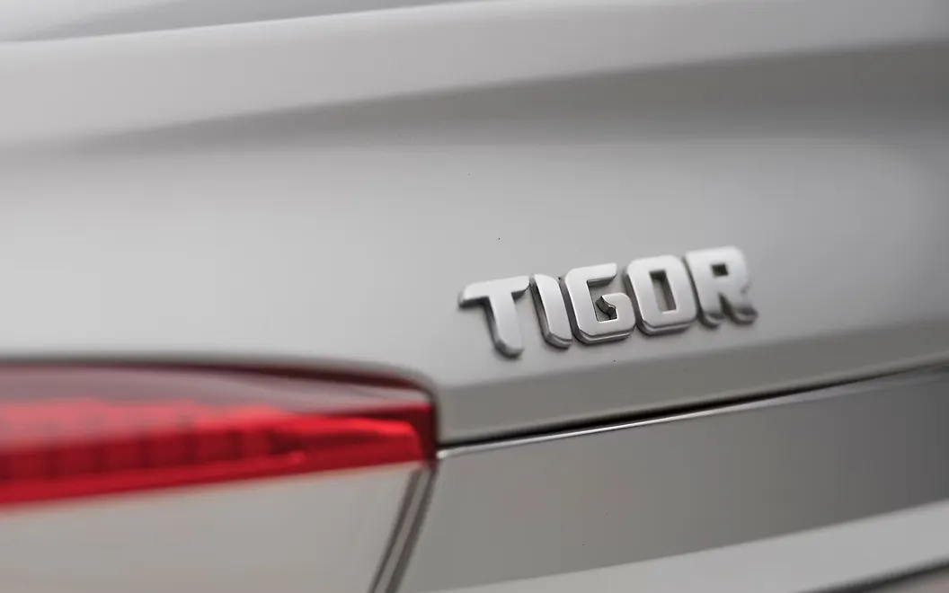 62 Tata Tigor [2017-2018] Images | Tigor [2017-2018] Exterior, Road ...