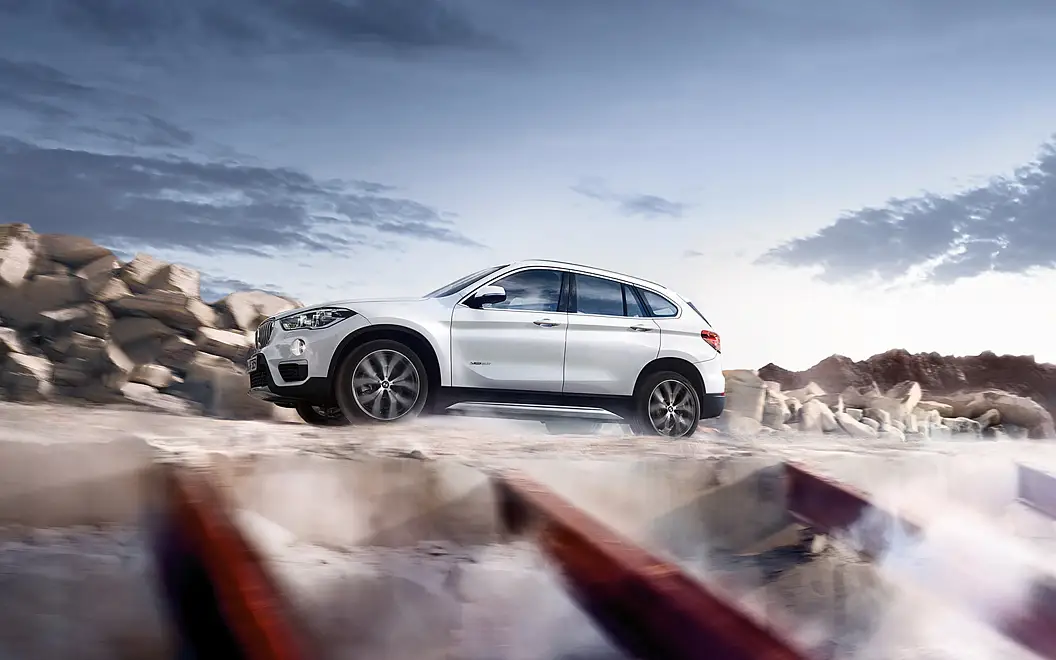 BMW X1 [2016-2020] Left View