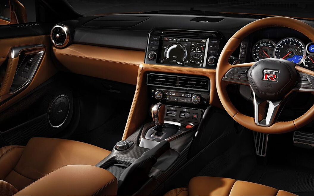 Nissan GT-R Interior