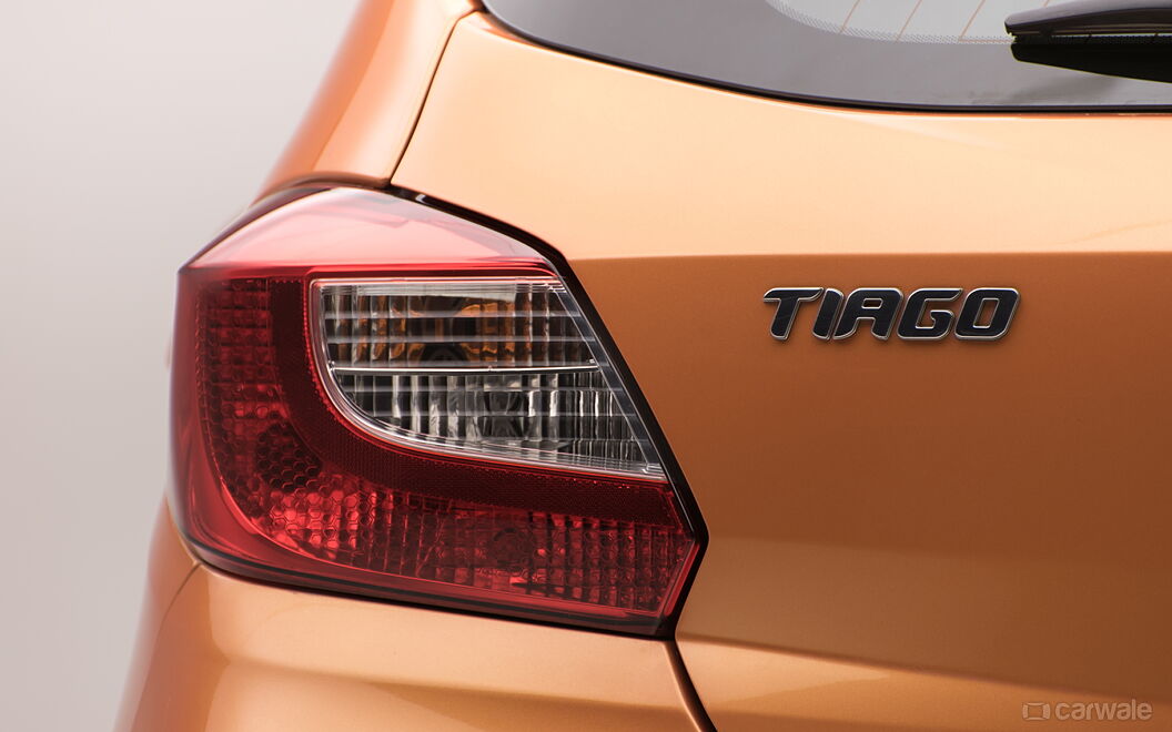 Tata Tiago [2016-2020] Tail Lamps