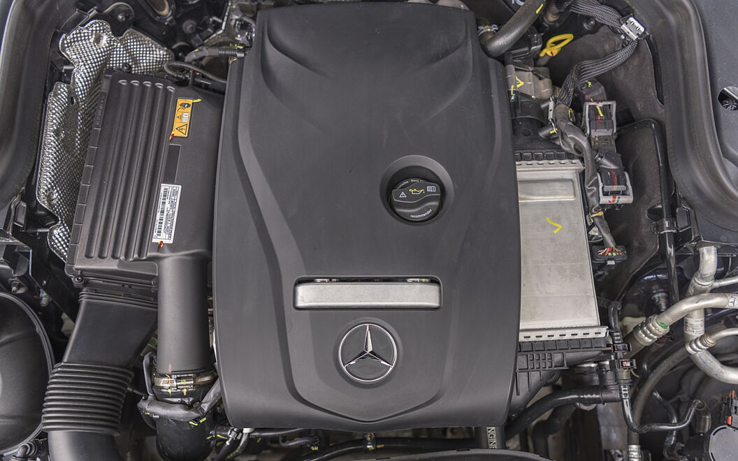 Mercedes-Benz GLC [2016-2019] Engine Bay
