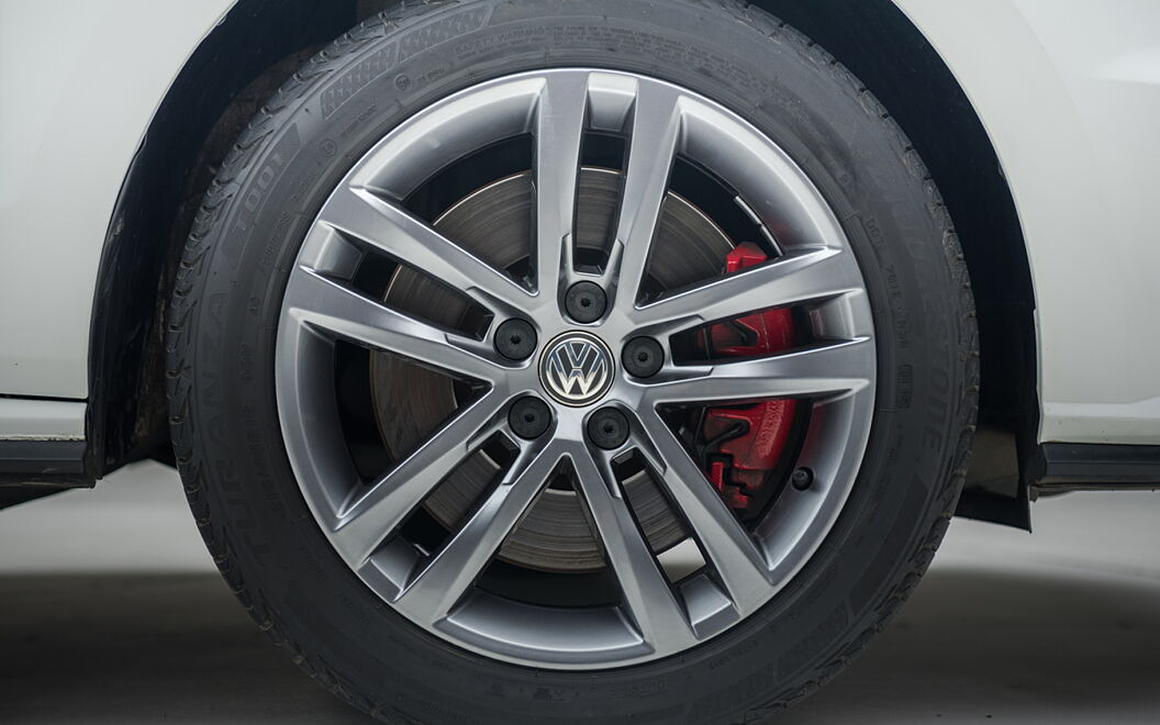 Volkswagen GTI Wheels-Tyres