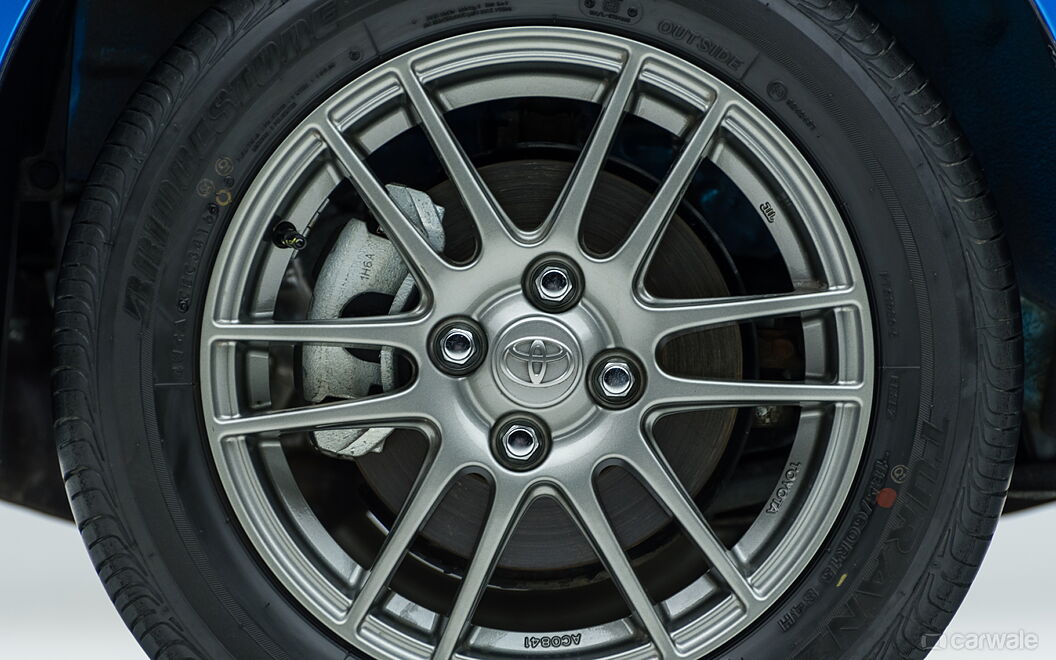 Toyota Etios Liva Wheels-Tyres