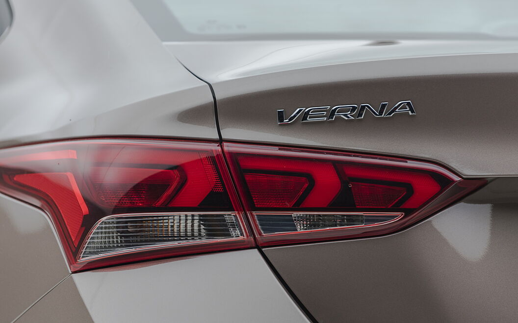 Hyundai Verna [2017-2020] Tail Lamps