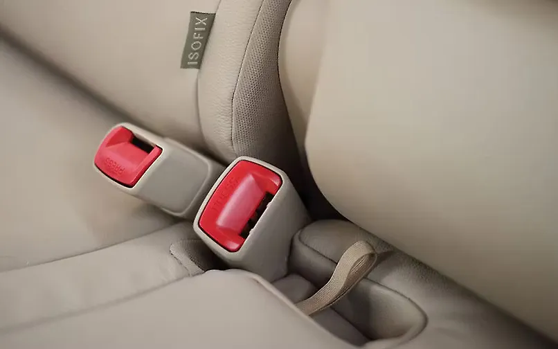 toyota corolla 2008 isofix