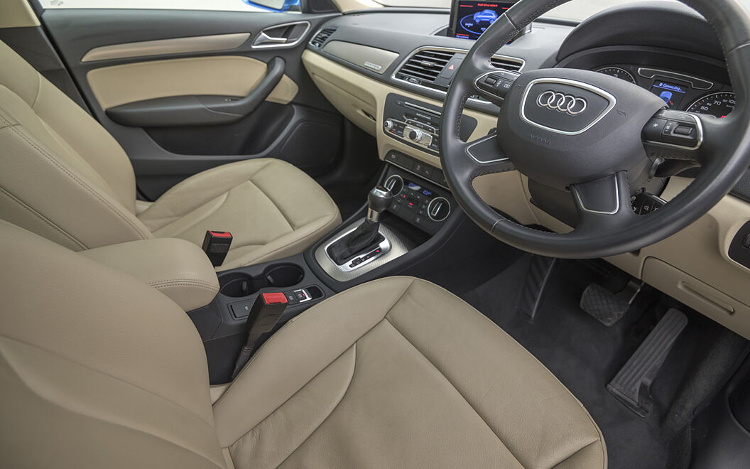 Audi Q3 [2017-2020] Interior