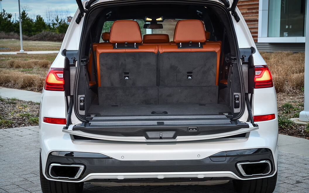 BMW X7 [2019-2023] Boot Space
