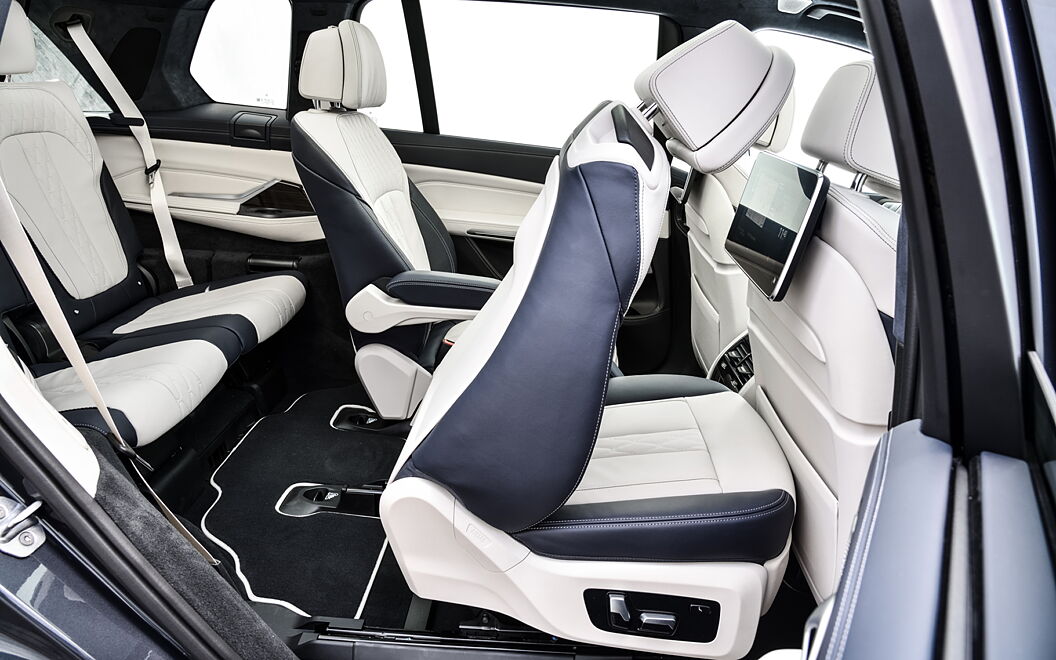BMW X7 [2019-2023] Interior