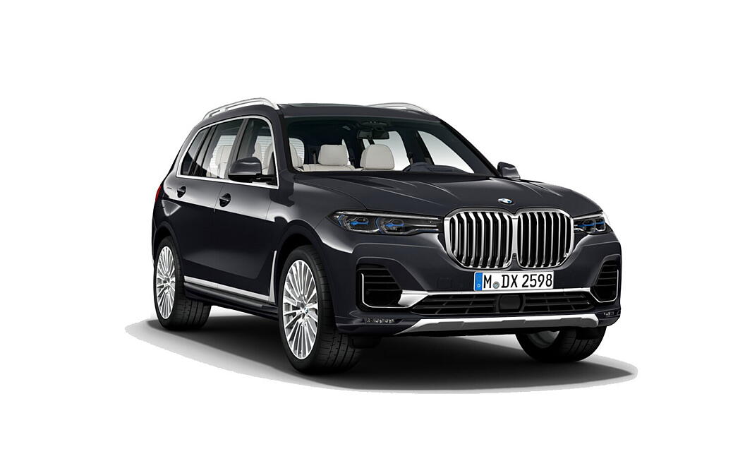 BMW X7 Front Right View