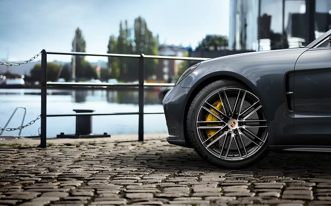 Porsche Panamera Wheels-Tyres
