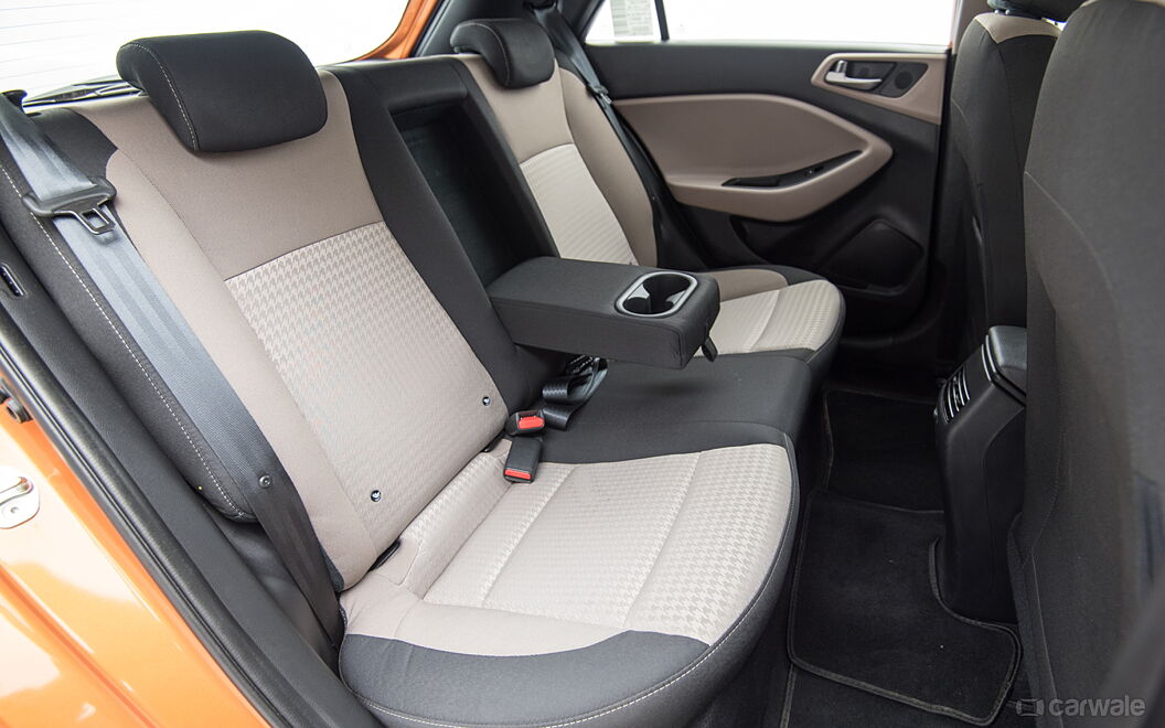 Hyundai Elite i20 [2018-2019] Rear Seat Space