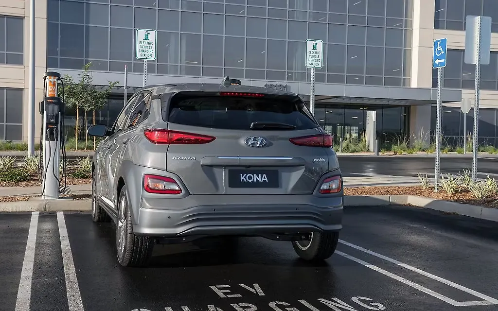 Hyundai Kona Electric Images Kona Electric Exterior Road Test And Hyundai Kona Electric Images Kona Electric Exterior Road Test And