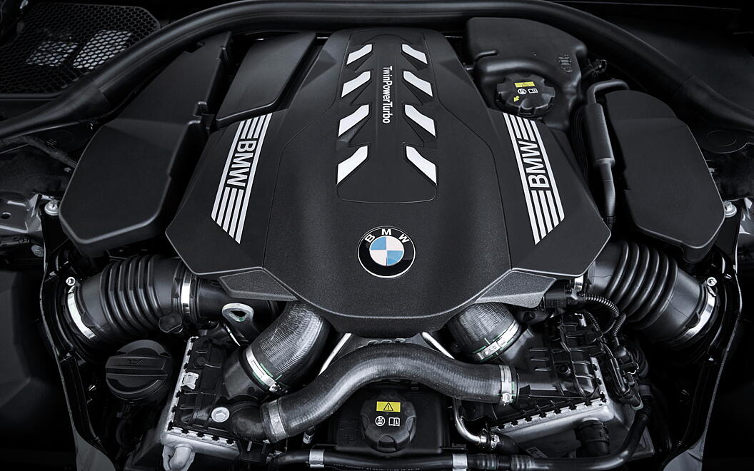 BMW 7 Series Engine Bay