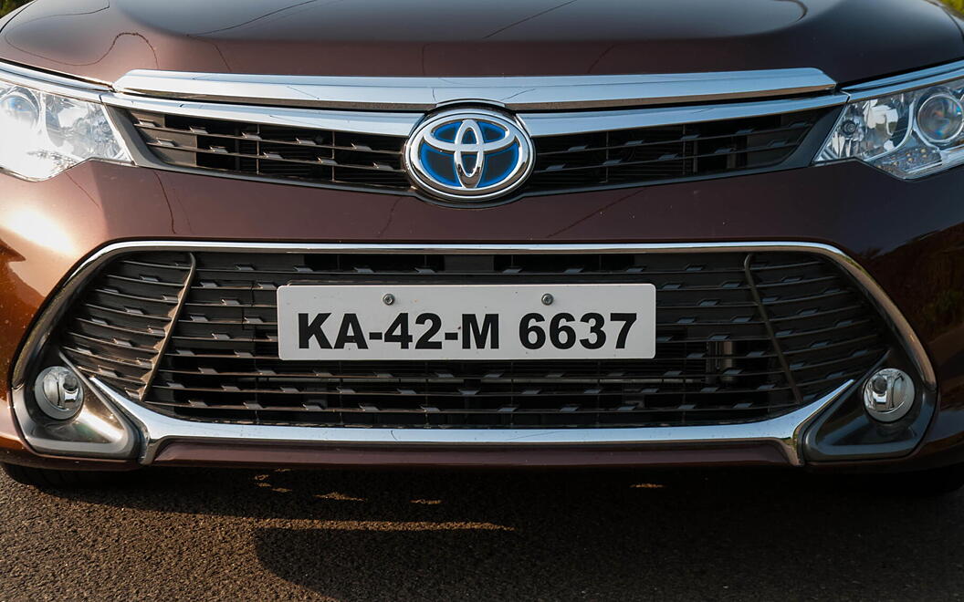 Toyota Camry [2015-2019] Front Grille